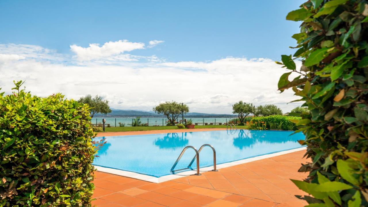 Lagoon Sirmione Exterior photo